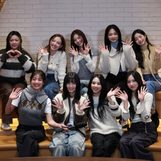 K-pop girl group TWICE aims for top of the Billboard