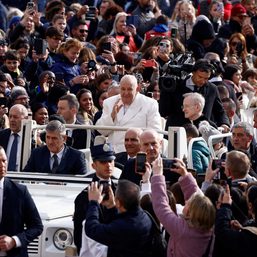 After Ukraine controversy, Pope again condemns ‘madness of war’