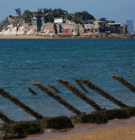 Taiwan, China join rescue mission near sensitive islands