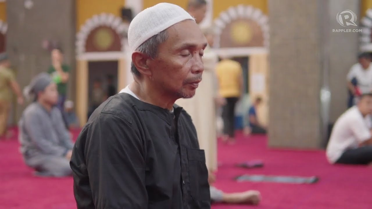 WATCH: Ramadan after sunset at the iconic Blue Mosque 