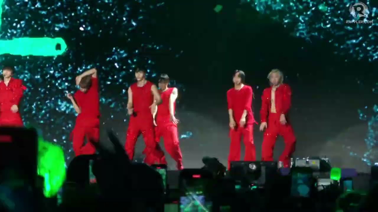[WATCH] NCT 127 kicks it with Filipino fans at ‘NEO CITY: THE UNITY’ tour in Bulacan