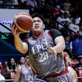 Lyceum big Shawn Umali transfers to St. Benilde